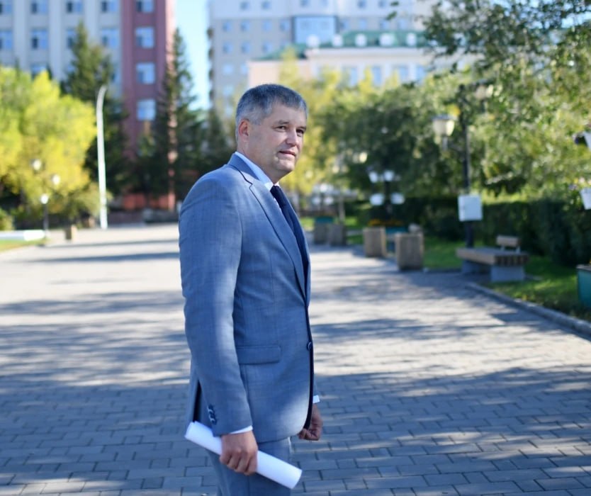 Новости сегодня:. Кон Ен Хва: перед строителями Дальнего Востока стоят амбициозные задачи Новости сегодня:. Кон Ен Хва: перед строителями Дальнего Востока стоят амбициозные задачи