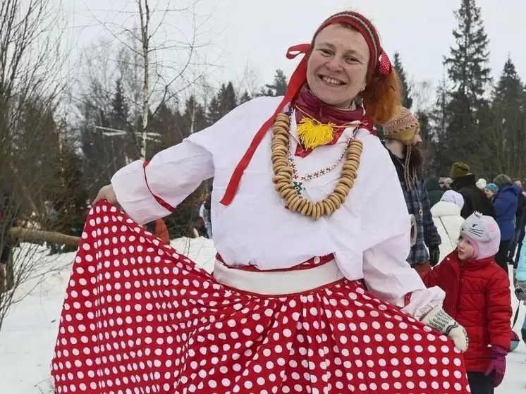 Как весело отметить день «Лакомки» в Масленичную неделю 2026 года