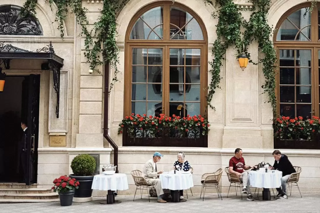 Гастрономические открытия октября: десятка новых ресторанных сетов в Москве