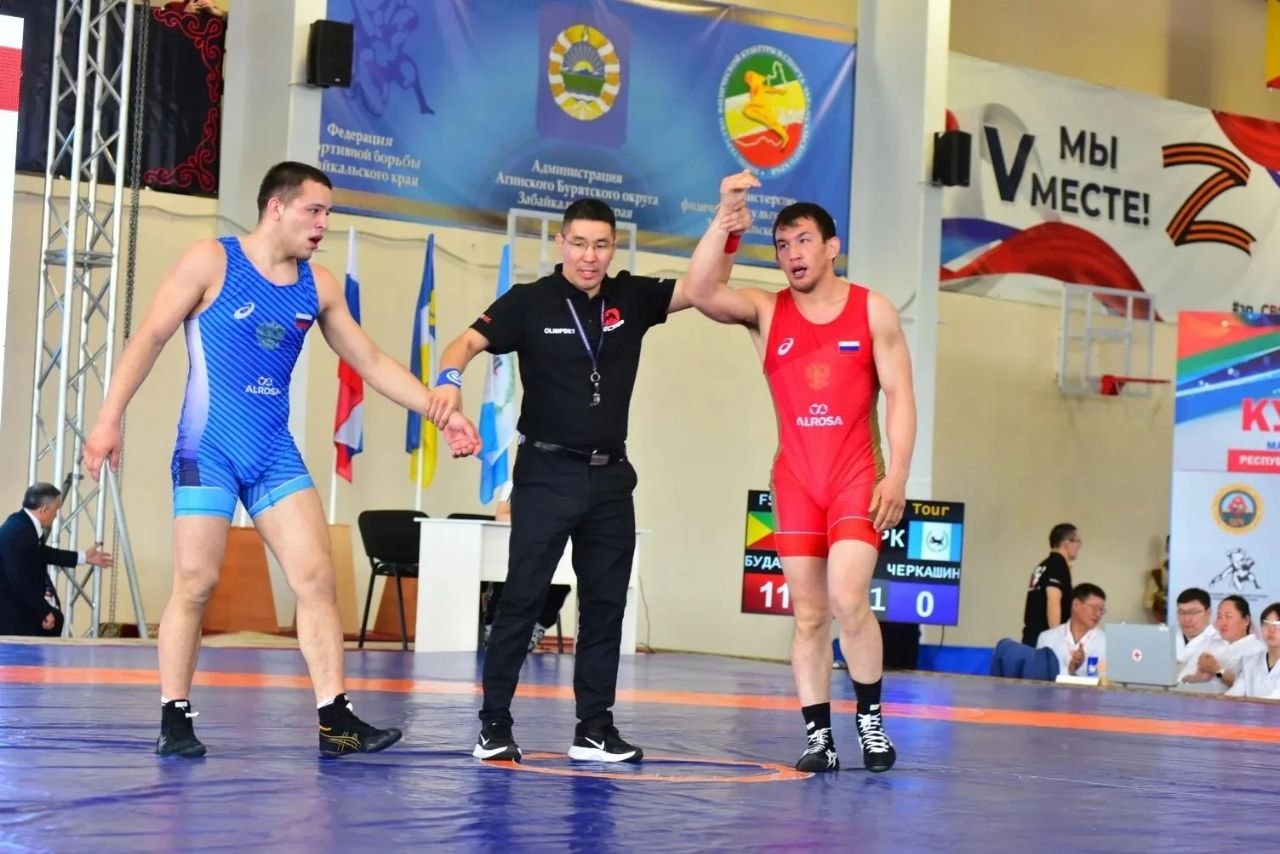 Забайкальские спортсмены забрали первый «Кубок Единства» по вольной борьбе Забайкальские спортсмены забрали первый «Кубок Единства» по вольной борьбе