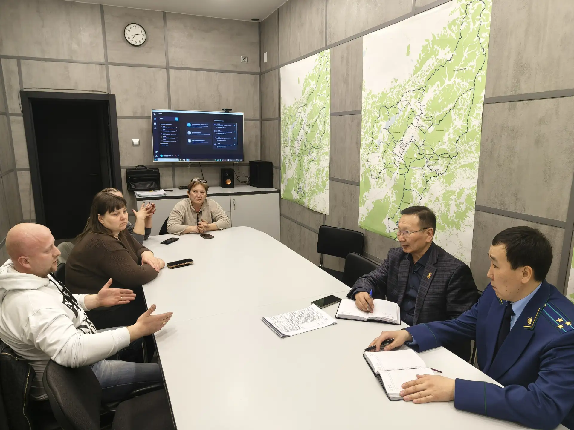 В Забайкалье прокуроры провели Всероссийский день приема предпринимателей В Забайкалье прокуроры провели Всероссийский день приема предпринимателей