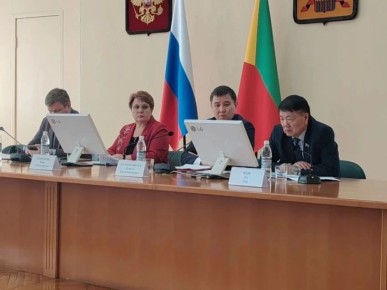 Публичные слушания по итогам исполнения бюджета 2025 года: собственные доходы увеличились на 26 миллиардов рублей