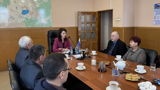 Признание заслуг: в городской администрации Читы чествовали ветеранов органов внутренних дел