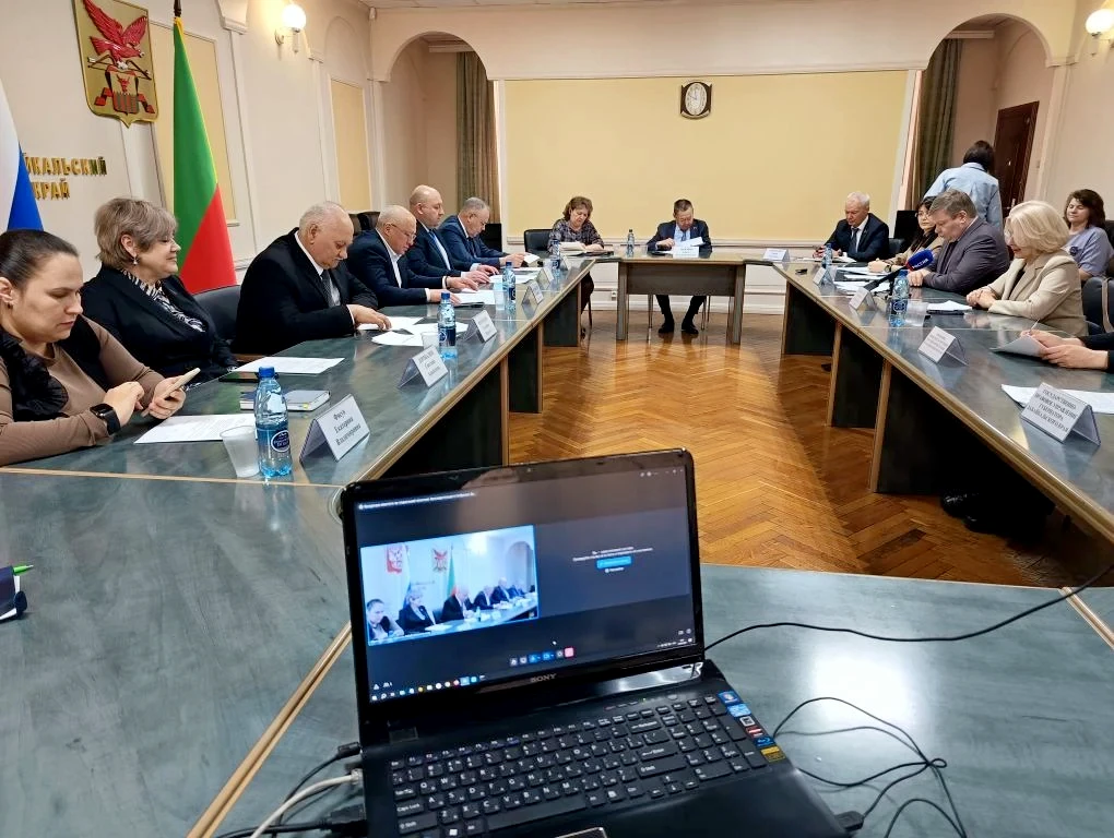 Наказы депутатов в 2025 году выполнены на 14,6 млрд.рублей Наказы депутатов в 2025 году выполнены на 14,6 млрд.рублей