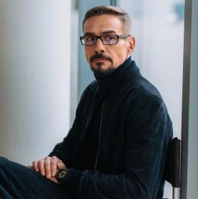 ������ ������� ��������� ������� � ���� �� ������������� ������������� �������������