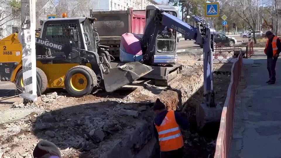Десятки участков и сотни километров нового асфальта