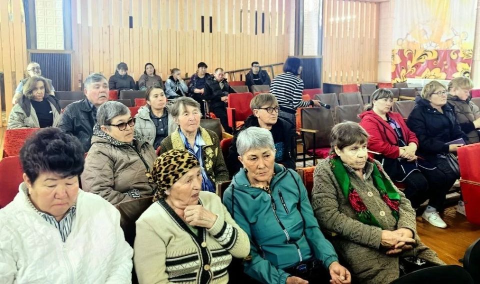 Павел Волжин: Жители Хилокского и Борзинского округов обозначили основные проблемы в сфере обращения с ТКО Павел Волжин: Жители Хилокского и Борзинского округов обозначили основные проблемы в сфере обращения с ТКО
