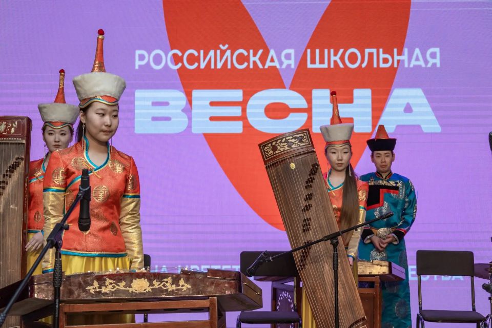 Александр Осипов: Первые из Забайкалья стали лауреатами Российской школьной весны Александр Осипов: Первые из Забайкалья стали лауреатами Российской школьной весны