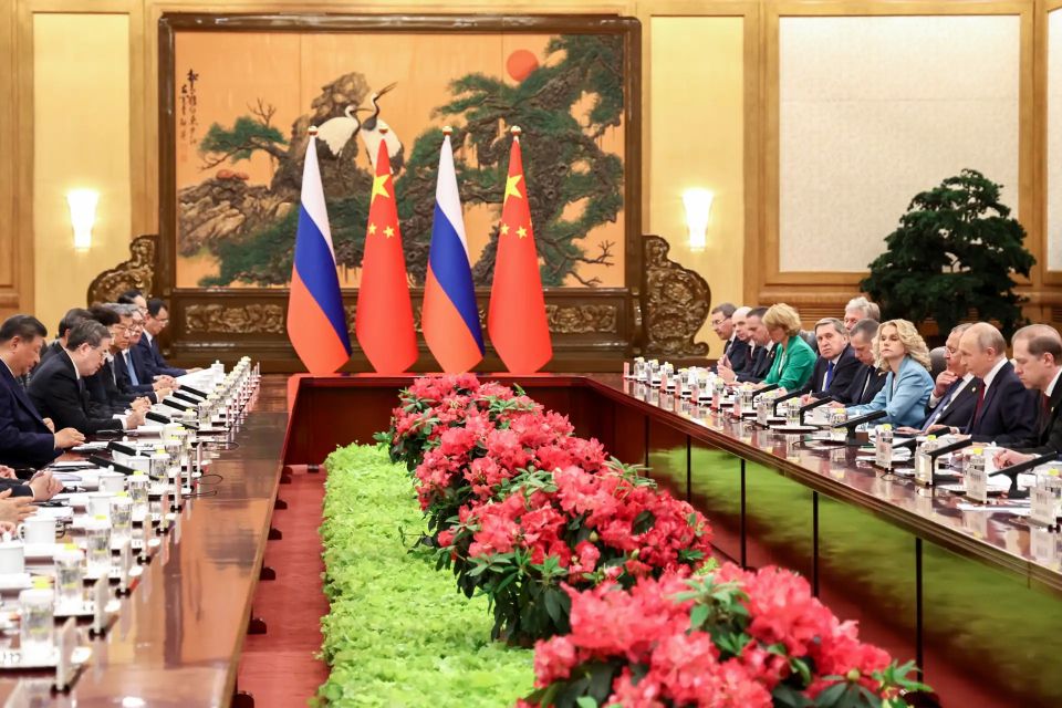 Россия и Китай расширяют транспортное сотрудничество Россия и Китай расширяют транспортное сотрудничество