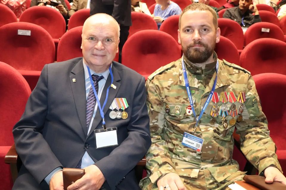 Инна Щеглова: 21 мая в Чите прошел региональный отчетно-программный форум «ЕСТЬ РЕЗУЛЬТАТ» партии «Единая Россия» Инна Щеглова: 21 мая в Чите прошел региональный отчетно-программный форум «ЕСТЬ РЕЗУЛЬТАТ» партии «Единая Россия»