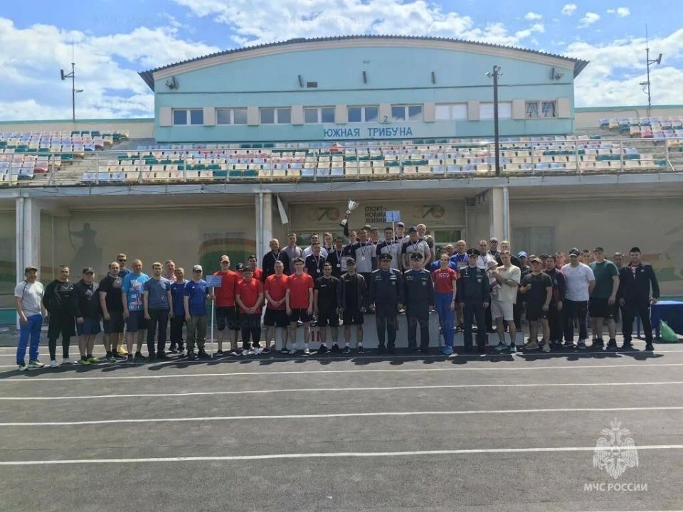 В Чите прошёл турнир по мини-футболу среди подразделений МЧС Забайкалья