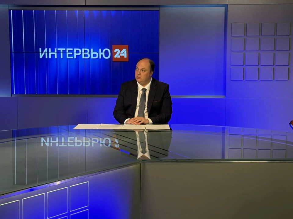 Министр по планированию и развитию Забайкальского края Виталий Эксузян подводит главные итоги участия региона в юбилейном X Российско-Китайском ЭКСПО, которое совсем недавно завершилось в Харбине