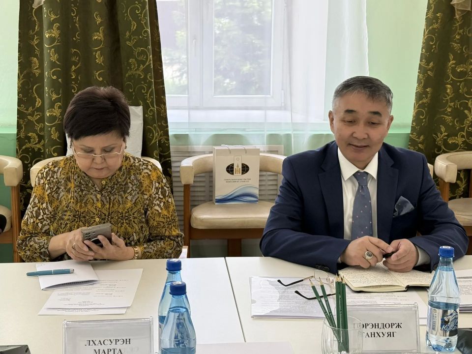 Укрепление международных отношений: Встреча с генконсулом Монголии прошла в региональном Минплане Укрепление международных отношений: Встреча с генконсулом Монголии прошла в региональном Минплане