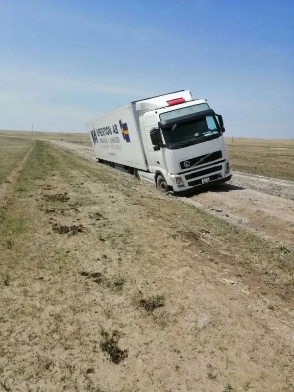 В Забайкалье большегрузы игнорируют запреты и разрушают дорожное полотно