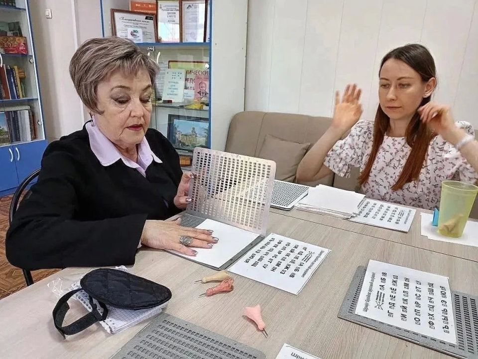 Оригами в полной темноте, фильм с закрытыми глазами, шедевры мирового изобразительного искусства – на ощупь Оригами в полной темноте, фильм с закрытыми глазами, шедевры мирового изобразительного искусства – на ощупь