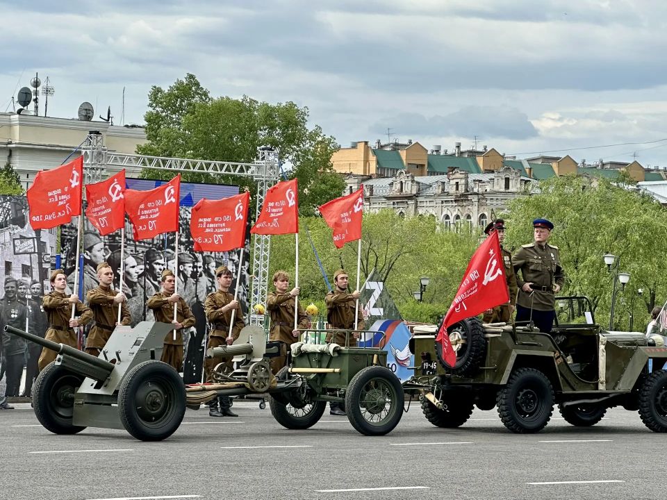 Подвиг не имеет границ, а слава живет в сердцах Подвиг не имеет границ, а слава живет в сердцах