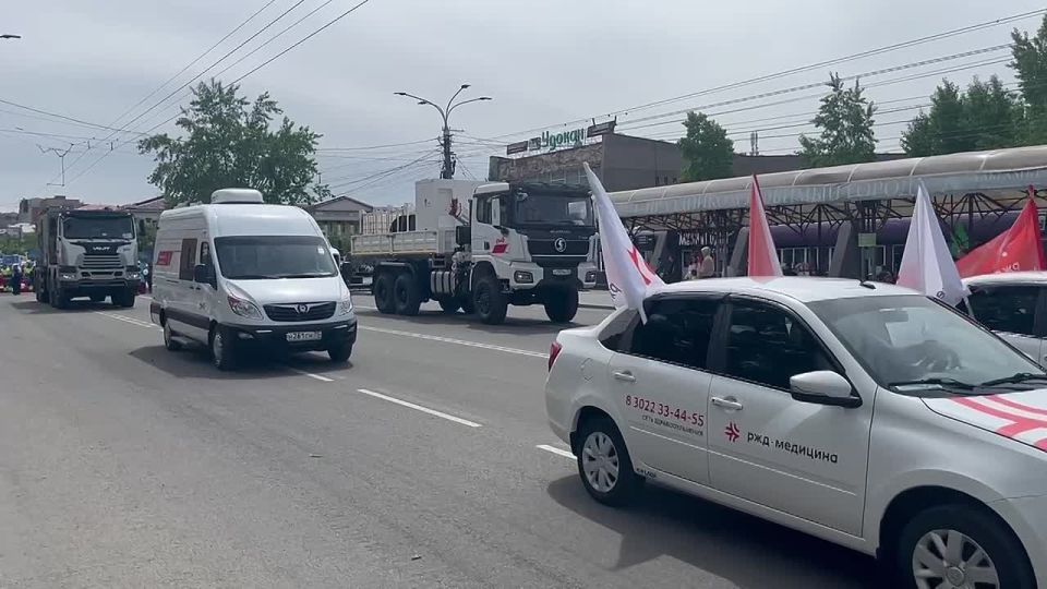 Началось движение механизированной колонны