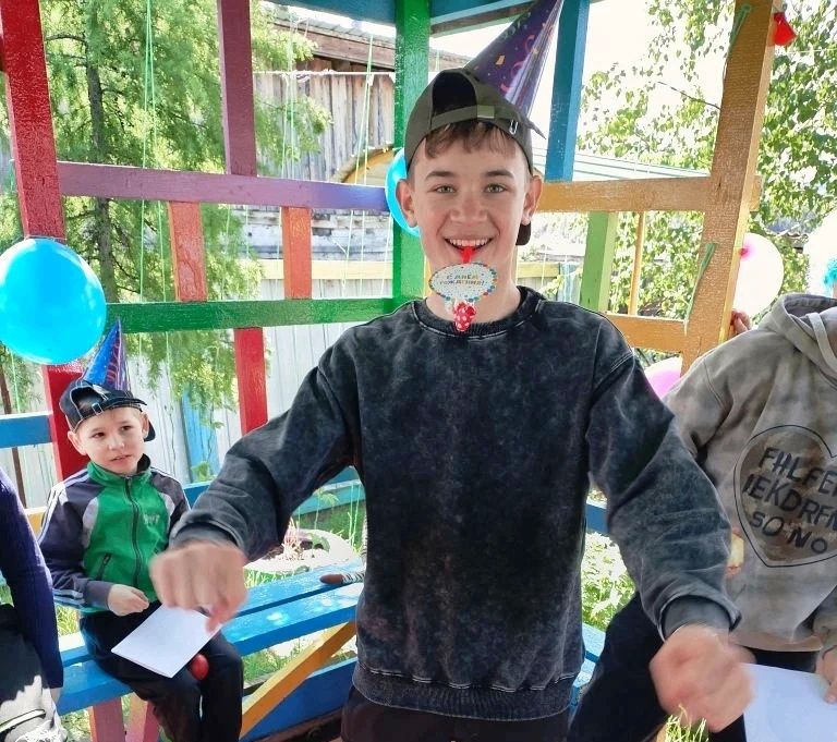 В Сретенском социально-реабилитационном центре для несовершеннолетних имени С.Г. Киргизова состоялся праздник «Пусть лето звонкое смеется!», посвящённый Международному дню защиты детей и началу летних каникул В Сретенском социально-реабилитационном центре для несовершеннолетних имени С.Г. Киргизова состоялся праздник «Пусть лето звонкое смеется!», посвящённый Международному дню защиты детей и началу летних каникул