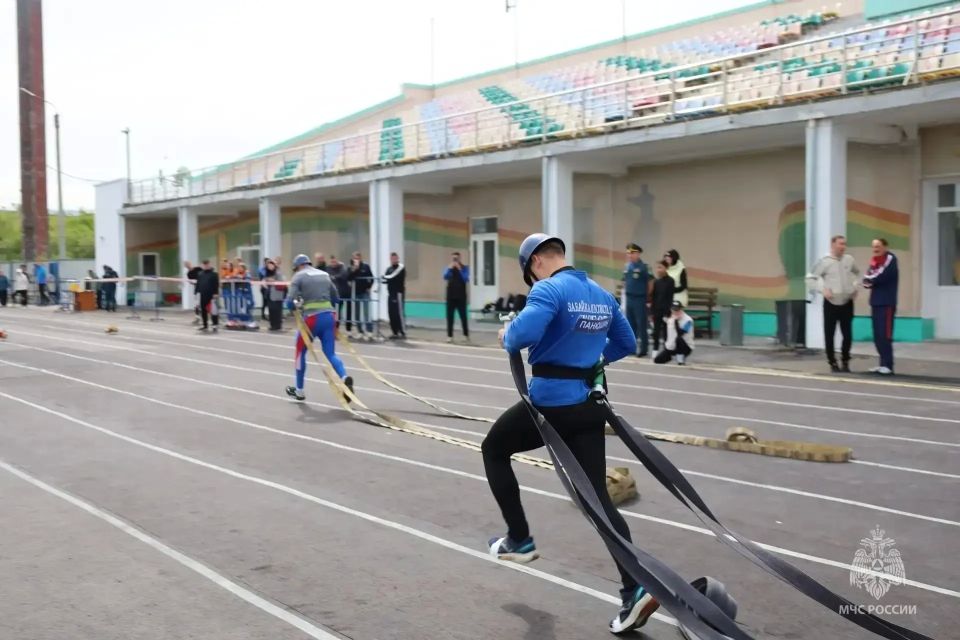 В Чите стартовали 69-е краевые соревнования по пожарно-спасательному спорту В Чите стартовали 69-е краевые соревнования по пожарно-спасательному спорту