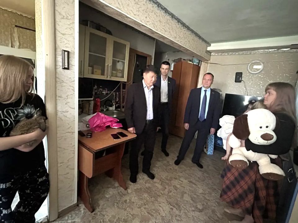 Кон Ен Хва – вдовам участников СВО: Знайте, мы всегда на связи Кон Ен Хва – вдовам участников СВО: Знайте, мы всегда на связи