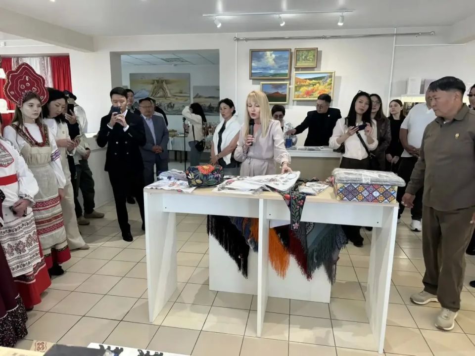 В Агинском открылся новый туристско-информационный центр «Ага Тур» В Агинском открылся новый туристско-информационный центр «Ага Тур»