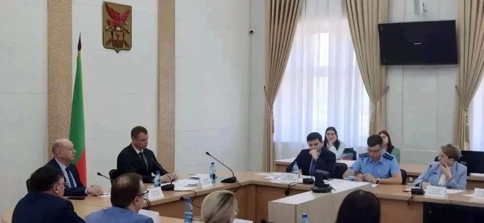 Прокуратура Забайкальского края приняла участие в круглом столе по вопросам реализации государственных контрактов и концессионных соглашений Прокуратура Забайкальского края приняла участие в круглом столе по вопросам реализации государственных контрактов и концессионных соглашений