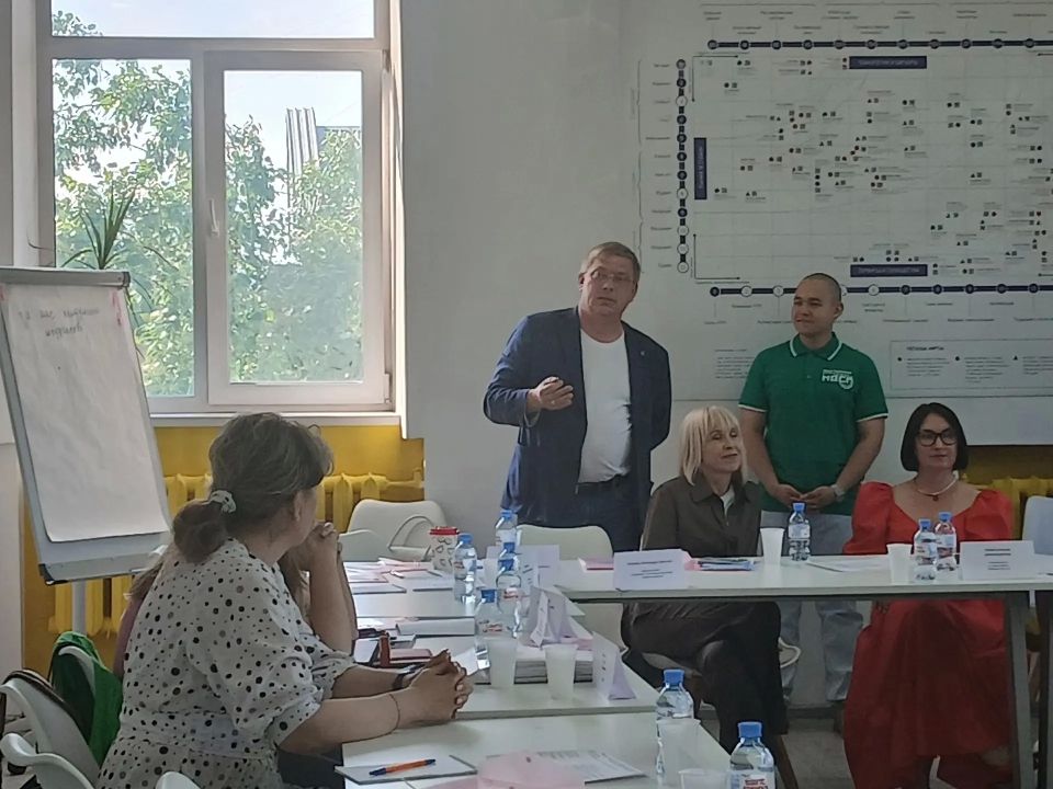 В Чите состоялась стратегическая сессия по трудоустройству молодёжи В Чите состоялась стратегическая сессия по трудоустройству молодёжи