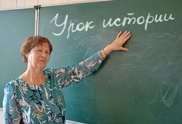 Сто баллов на ЕГЭ по истории! Сто баллов на ЕГЭ по истории!