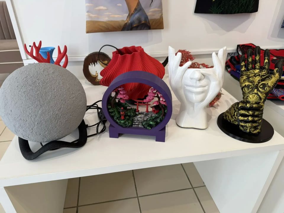 В поселке Агинское во время открытия туристского информационного центра «Ага тур» изделия своей студии печати впервые представил на суд широкой публики участник СВО Бато Юндунов В поселке Агинское во время открытия туристского информационного центра «Ага тур» изделия своей студии печати впервые представил на суд широкой публики участник СВО Бато Юндунов