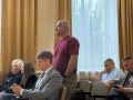 А теперь речь уже идёт о кадровом голоде в поселке и округе