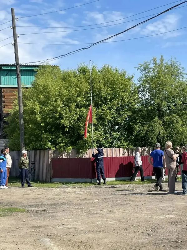 Пожарные Петровск-Забайкальского округа сразились в спортивном поединке Пожарные Петровск-Забайкальского округа сразились в спортивном поединке
