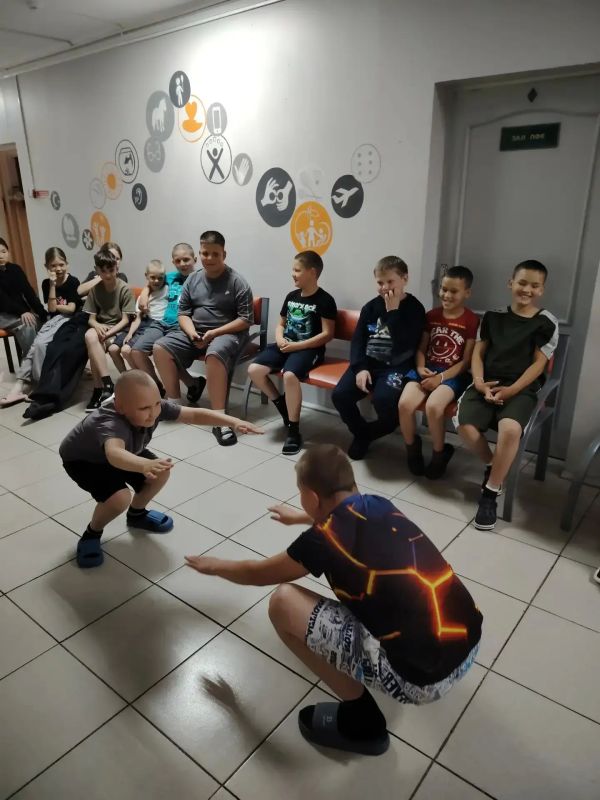 В реабилитационном центре для детей и подростков с ограниченными возможностями «Спасатель» Забайкальского края состоялся мастер-класс по актёрскому мастерству В реабилитационном центре для детей и подростков с ограниченными возможностями «Спасатель» Забайкальского края состоялся мастер-класс по актёрскому мастерству