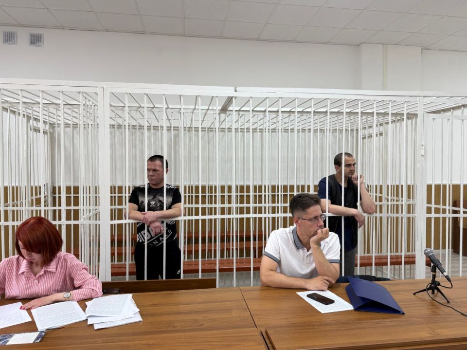 Прокурор Забайкальского края Александр Яновский поддержал в суде государственное обвинение по уголовному делу об убийстве двух лиц в Чите Прокурор Забайкальского края Александр Яновский поддержал в суде государственное обвинение по уголовному делу об убийстве двух лиц в Чите