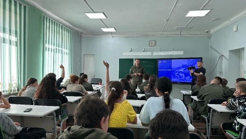 Встречи с ветеранами СВО в рамках акции «Служу Отечеству» стартовали в регионах РФ