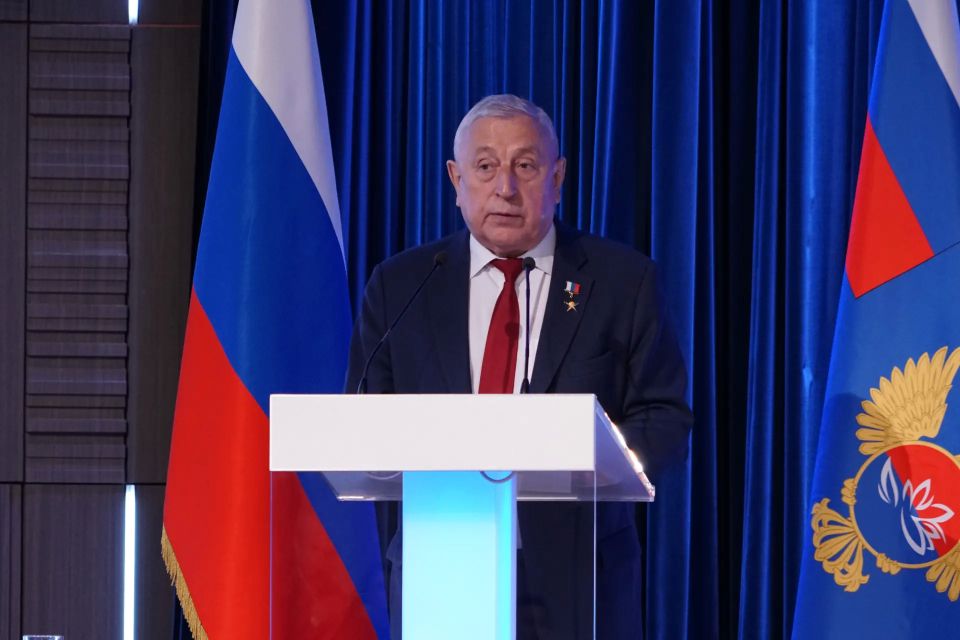 Итоги работы по развитию Дальнего Востока и Арктики обсудили на коллегии Минвостокразвития России Итоги работы по развитию Дальнего Востока и Арктики обсудили на коллегии Минвостокразвития России