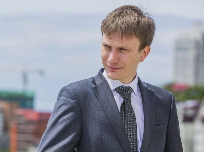 Вице-премьер правительства Забайкалья по информационной политике Вячеслав Кулаков покинул свой пост