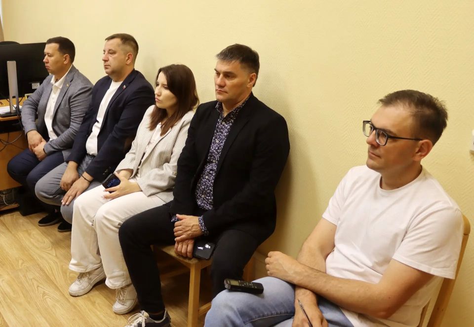 На заседании профильных комитетов городской Думы, 18 июня, депутаты обсудили широкий спектр вопросов На заседании профильных комитетов городской Думы, 18 июня, депутаты обсудили широкий спектр вопросов