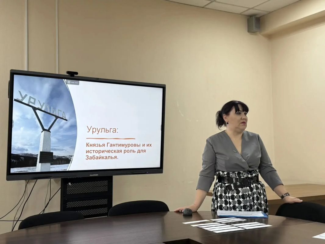 На площадке Минэкономразвития Забайкалья прошла очередная процедура аттестации гидов и экскурсоводов На площадке Минэкономразвития Забайкалья прошла очередная процедура аттестации гидов и экскурсоводов