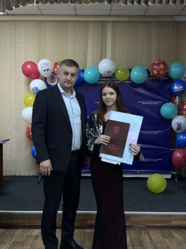 Старт в большую жизнь!. Сегодня в Училище олимпийского резерва - настоящий праздник! 13 выпускников получили дипломы о среднем профессиональном образовании Старт в большую жизнь!. Сегодня в Училище олимпийского резерва - настоящий праздник! 13 выпускников получили дипломы о среднем профессиональном образовании