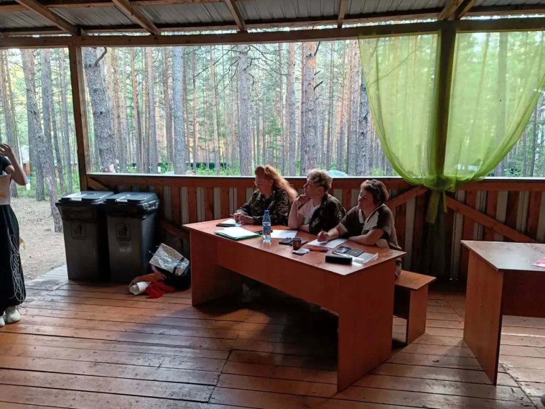 В Забайкальском крае проходит слет школьных лесничеств В Забайкальском крае проходит слет школьных лесничеств