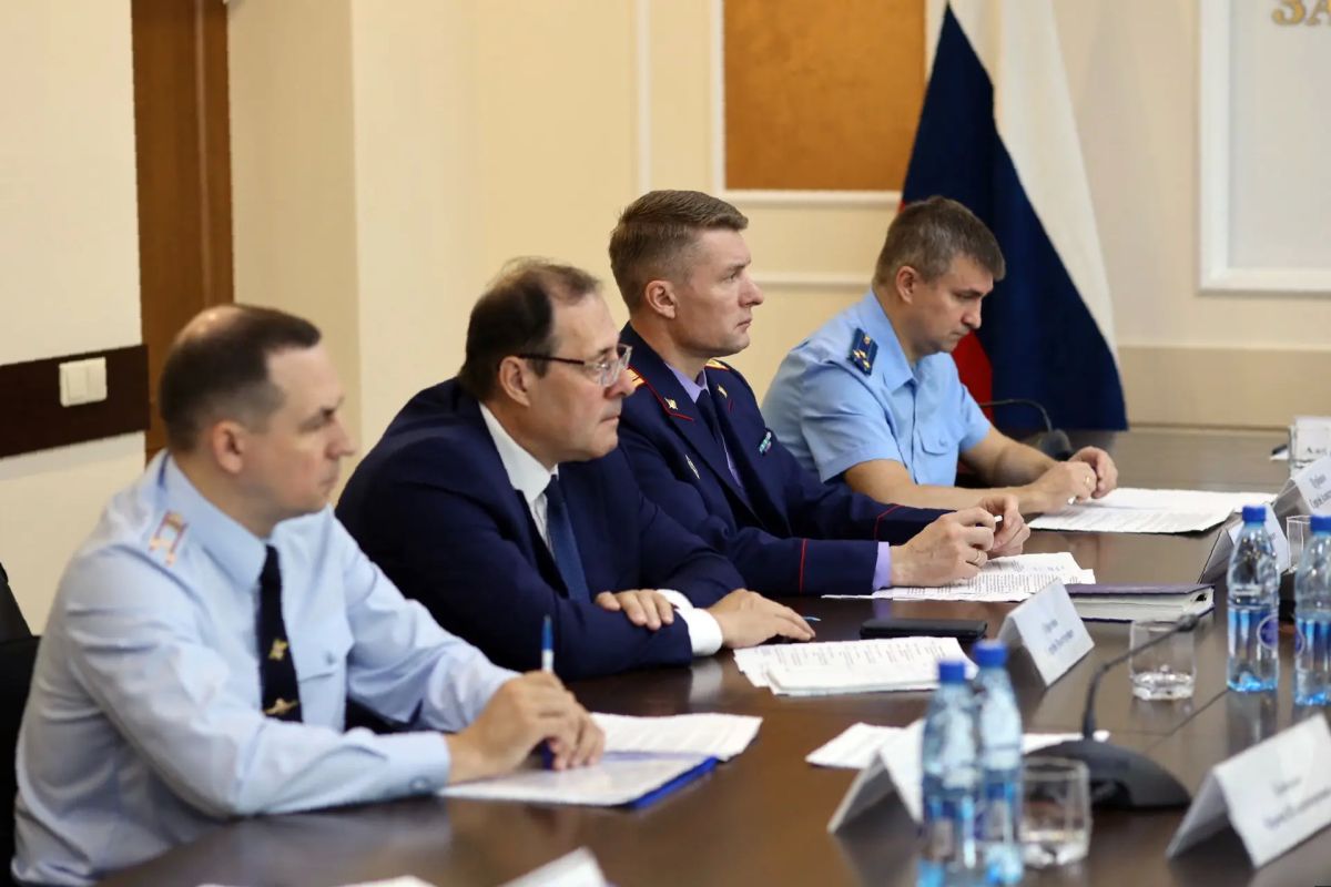 В прокуратуре Забайкальского края межведомственная рабочая группа обсудила вопросы контрактации мероприятий национальных проектов В прокуратуре Забайкальского края межведомственная рабочая группа обсудила вопросы контрактации мероприятий национальных проектов