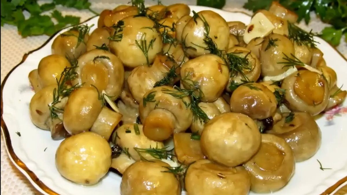 Искусство маринования: как приготовить бесподобные грибные закуски на праздник