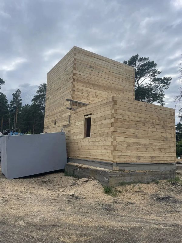 В посёлке Лесной городок ремонтируют водонасосную станцию В посёлке Лесной городок ремонтируют водонасосную станцию