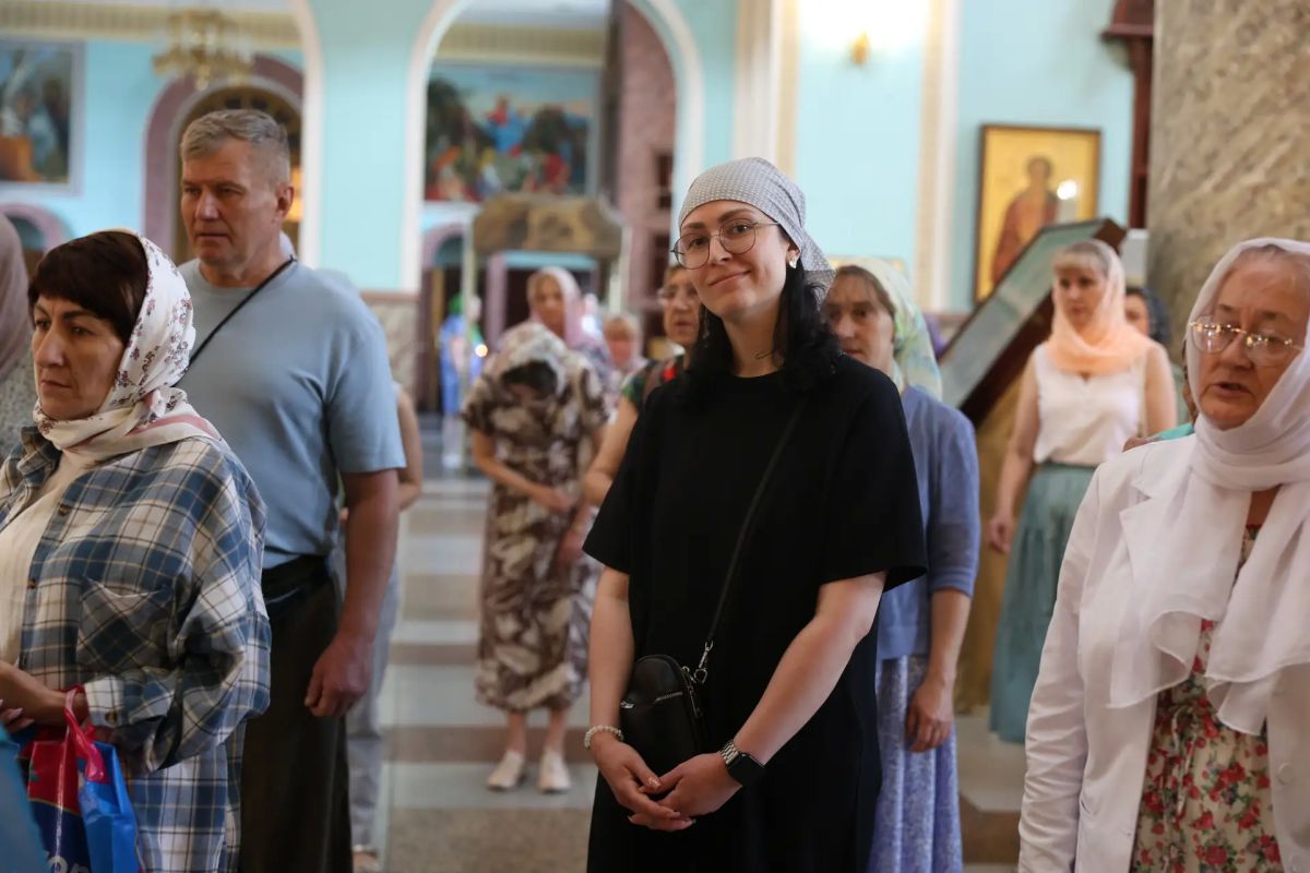 Торжественное богослужение в День семьи, любви и верности прошло в Чите Торжественное богослужение в День семьи, любви и верности прошло в Чите
