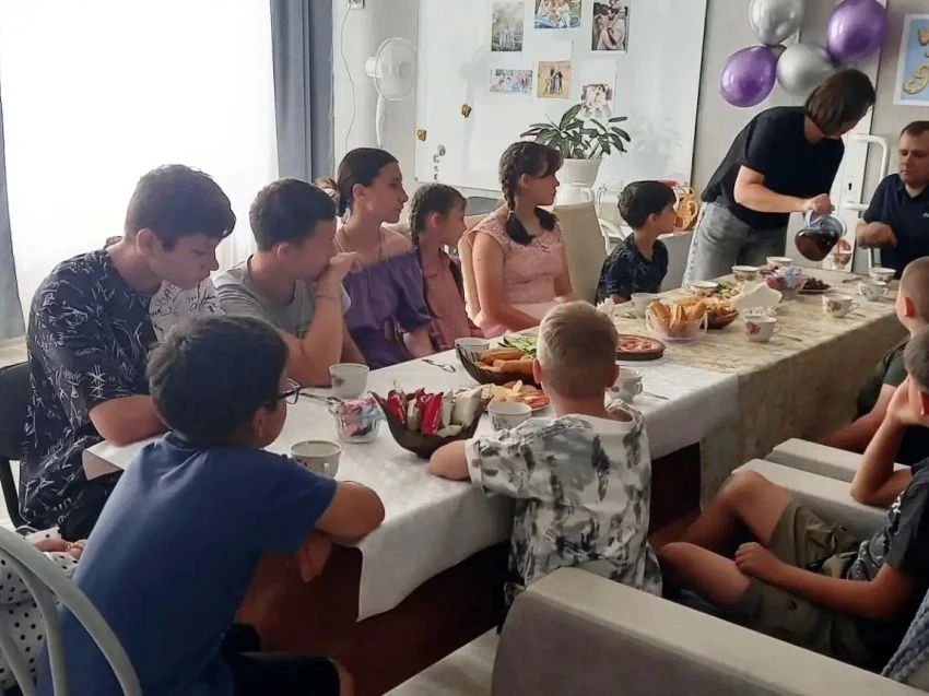 В День семьи, любви и верности в социальных учреждениях Забайкальского края прошли праздничные мероприятия В День семьи, любви и верности в социальных учреждениях Забайкальского края прошли праздничные мероприятия
