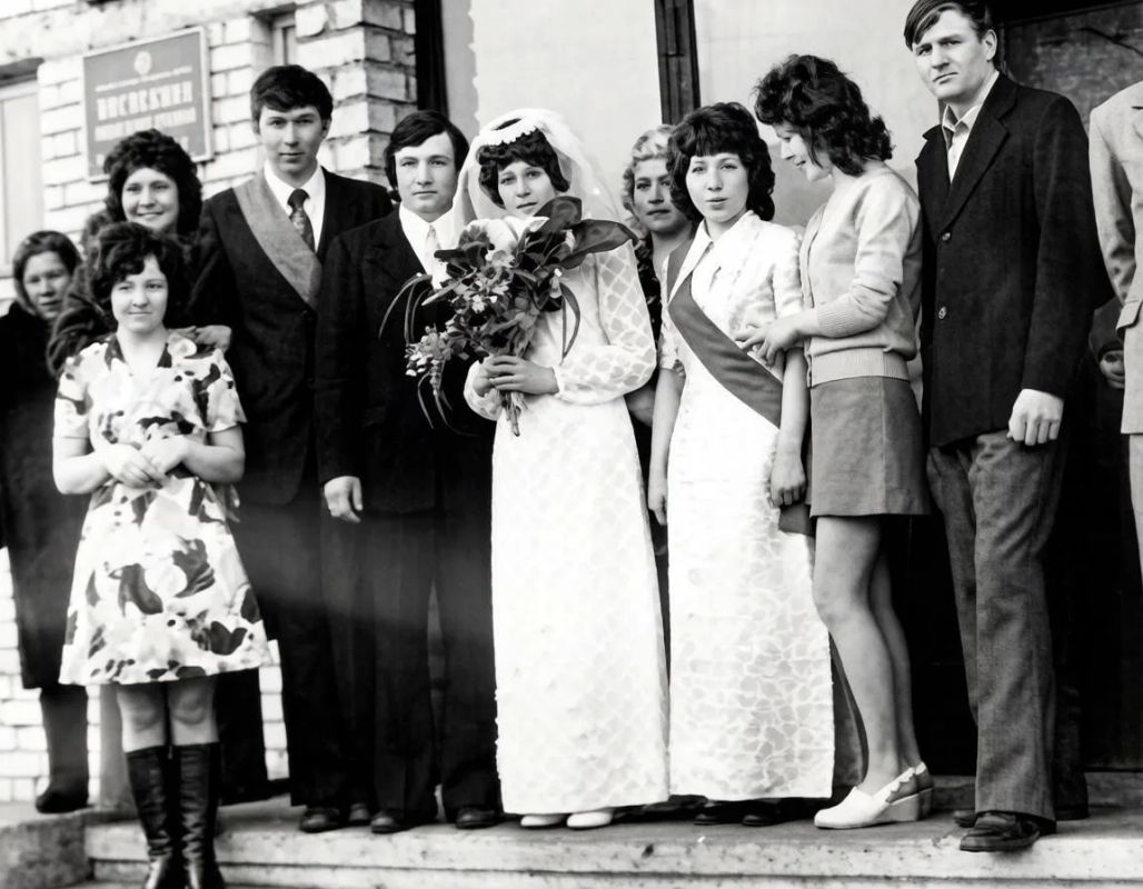 Семьи Читы отмечены медалью «За любовь и верность» Семьи Читы отмечены медалью «За любовь и верность»