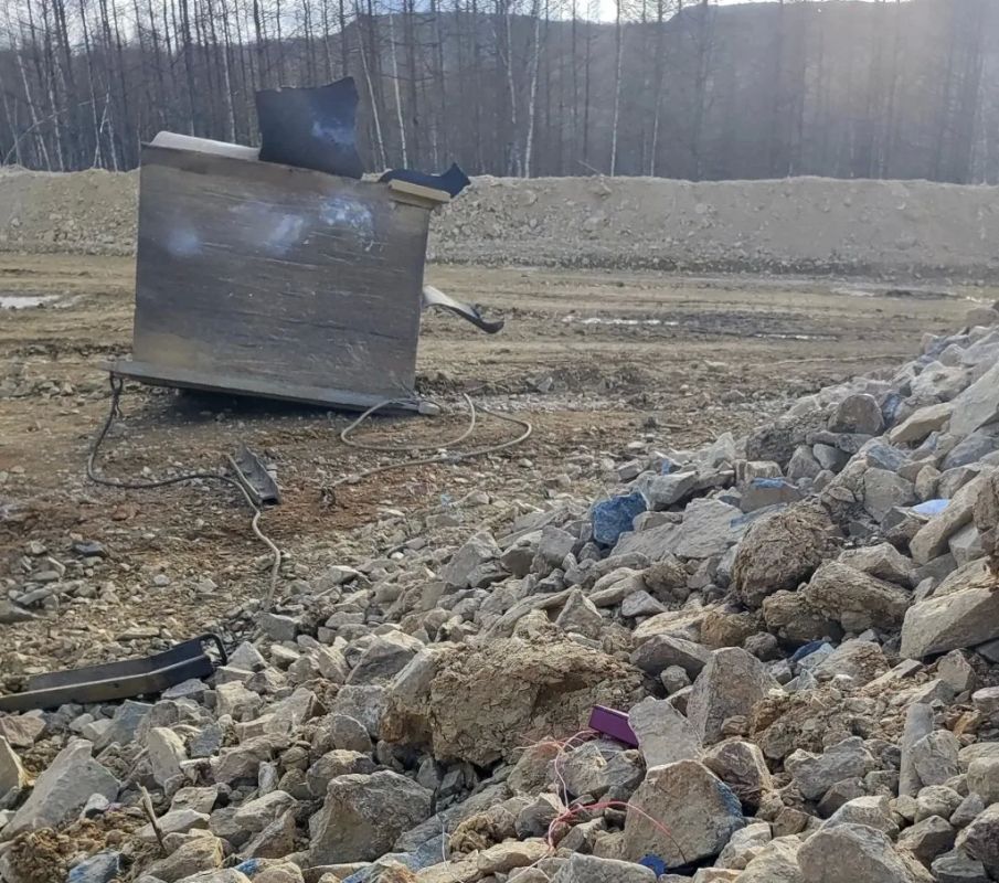 Начальника участка и мастера осудили за гибель взрывника на карьере в Забайкалье Начальника участка и мастера осудили за гибель взрывника на карьере в Забайкалье