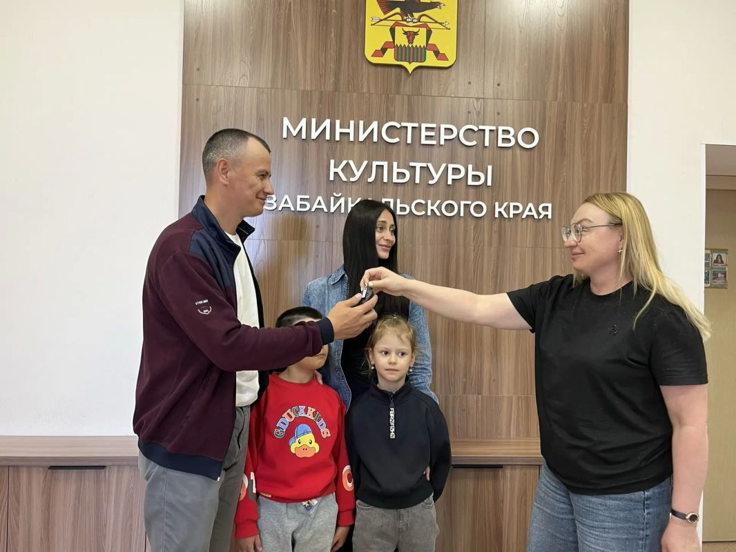 О машине больше всех мечтал сын О машине больше всех мечтал сын