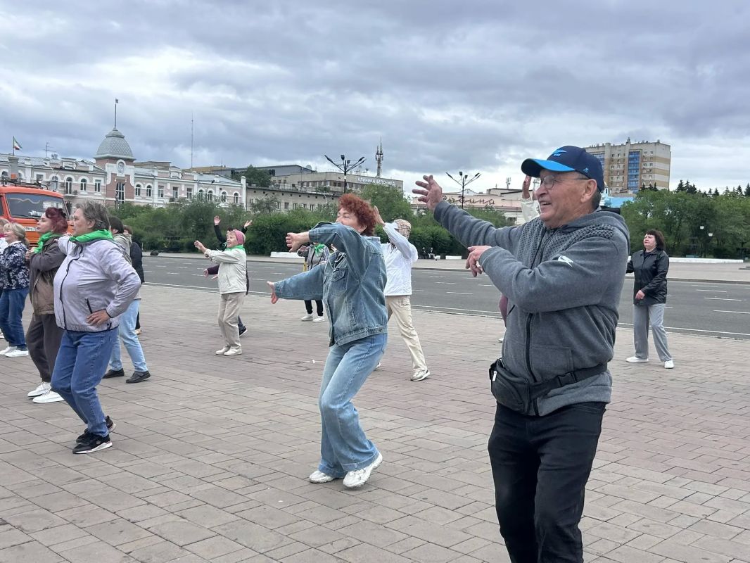 Бесплатные занятия для граждан старшего возраста стартовали в Чите Бесплатные занятия для граждан старшего возраста стартовали в Чите