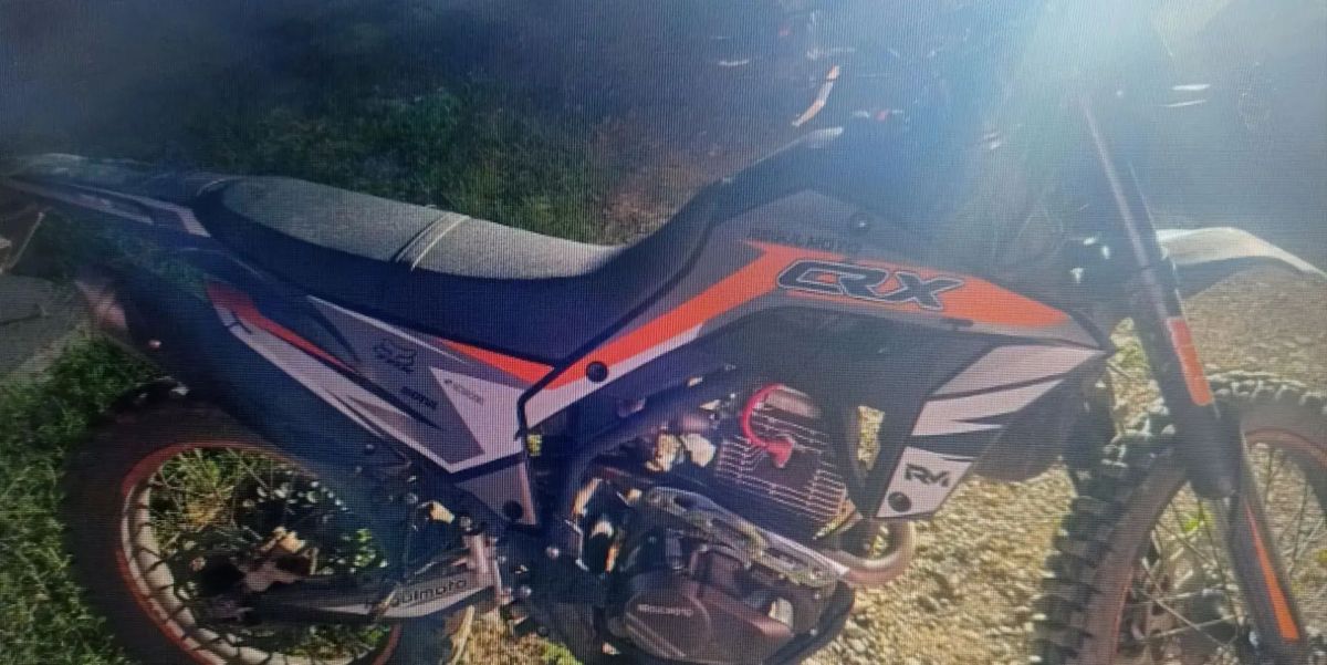 Подросток на мотоцикле перевернулся и попал в больницу в Агинском